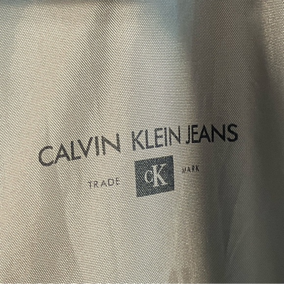 Calvin Klein Jeans Men’s XL Hooded, Full Zip, M. Anorak Gray Jacket - Picture 13 of 16